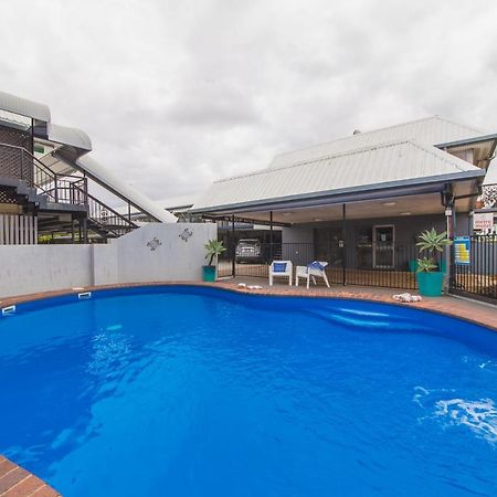 Metro Motel Rockhampton Extérieur photo