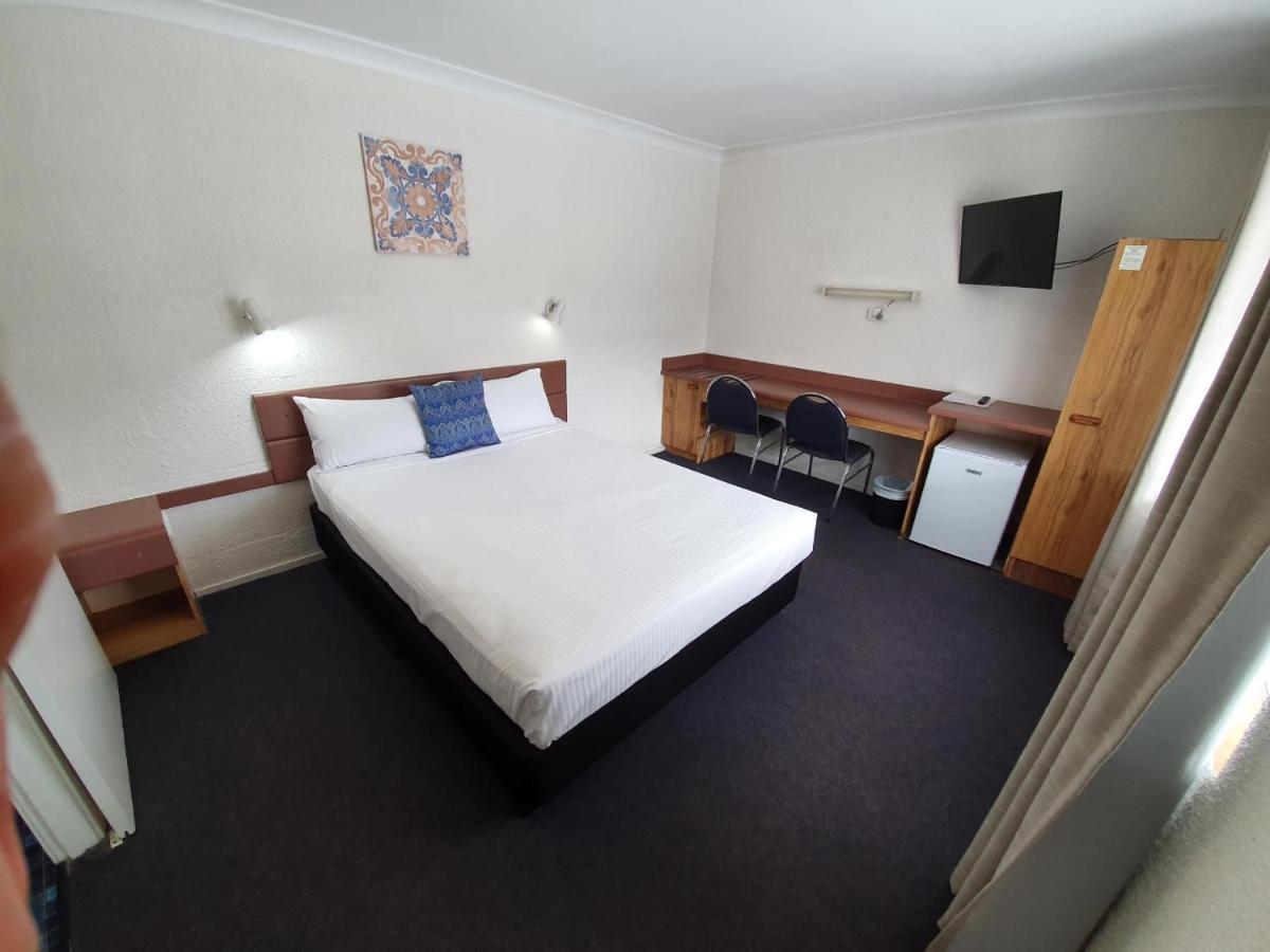 Metro Motel Rockhampton Extérieur photo