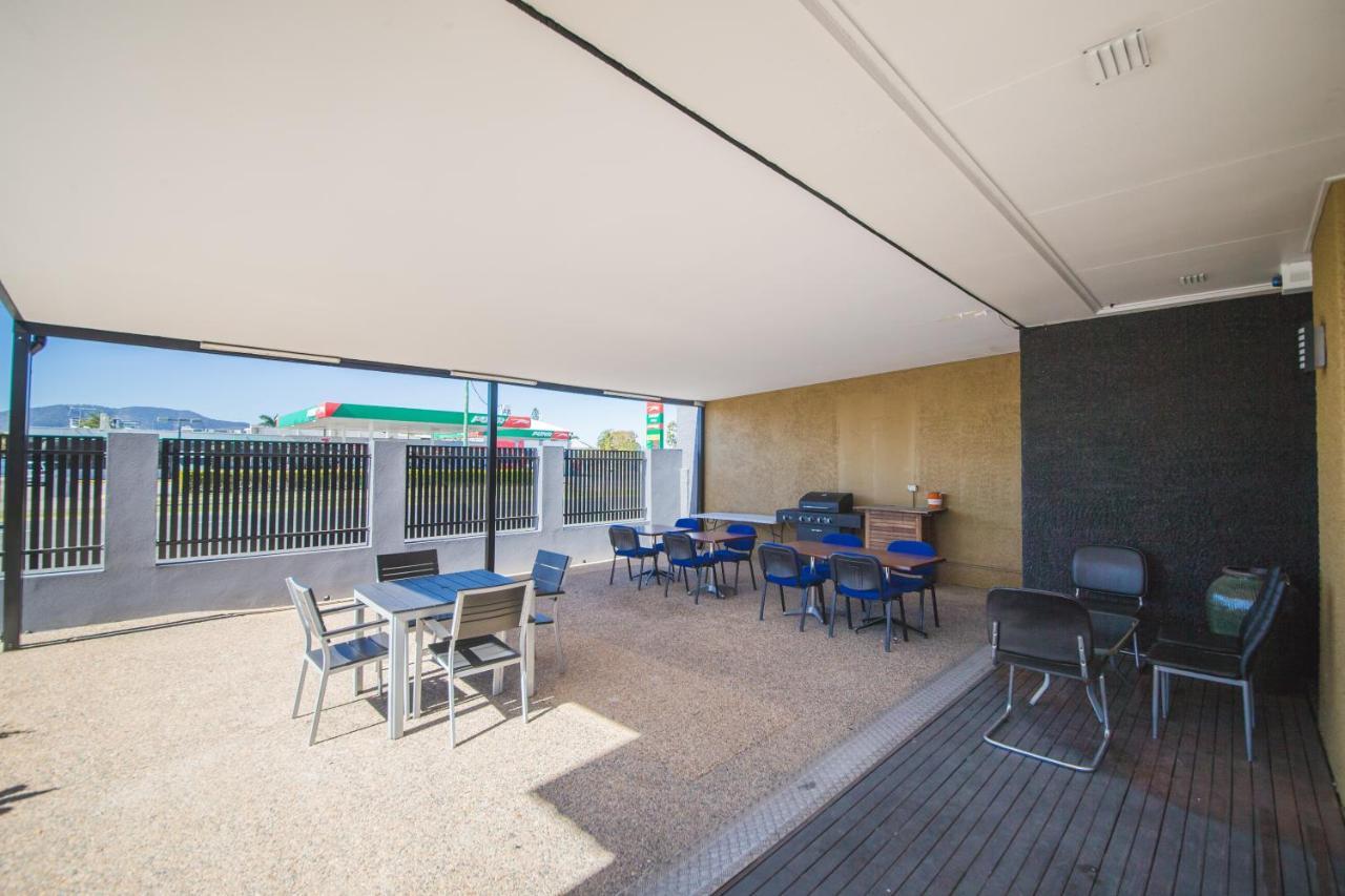 Metro Motel Rockhampton Extérieur photo